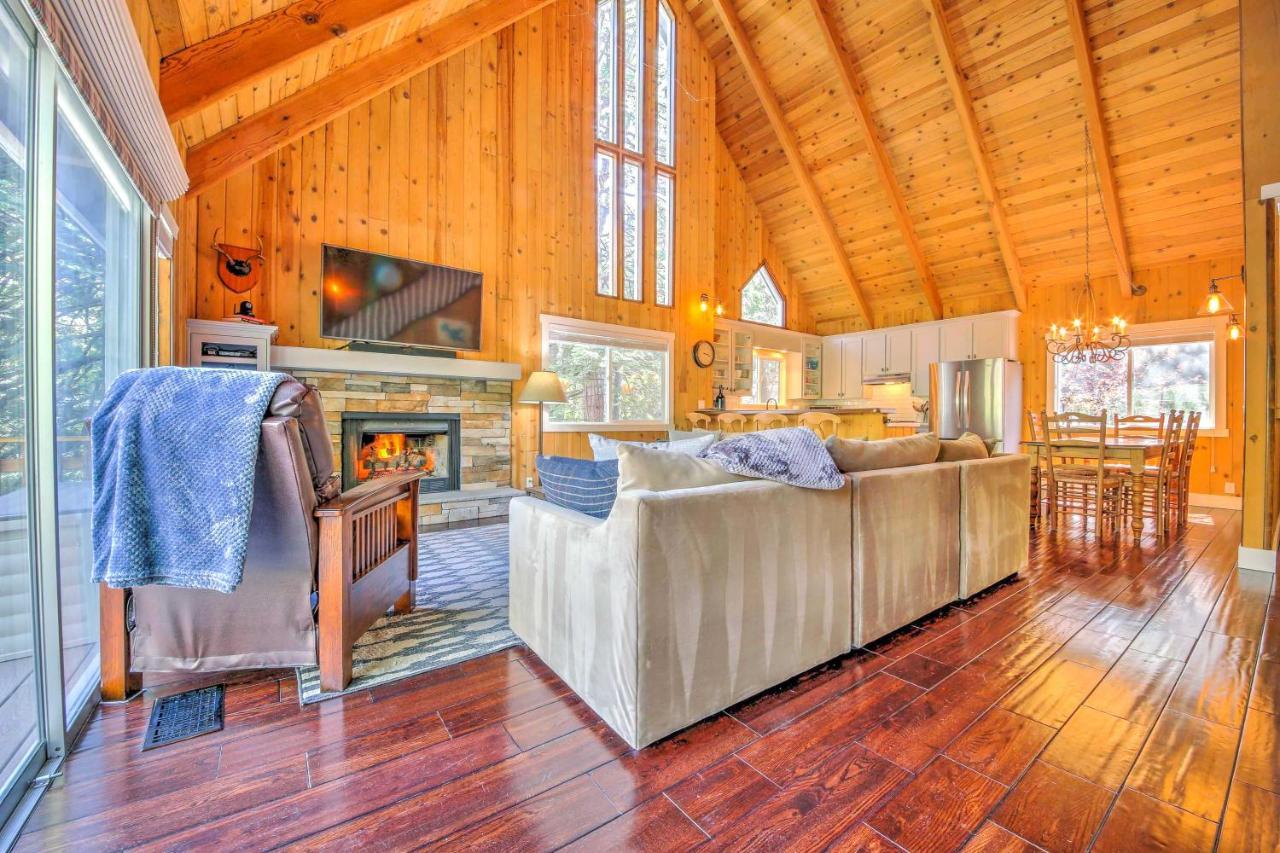 Gorgeous Lake Arrowhead Retreat Game Room And Deck المظهر الخارجي الصورة