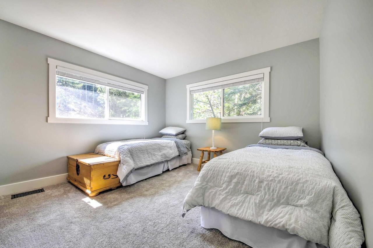 Gorgeous Lake Arrowhead Retreat Game Room And Deck المظهر الخارجي الصورة
